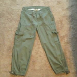 Liz Claiborne cargo capris
